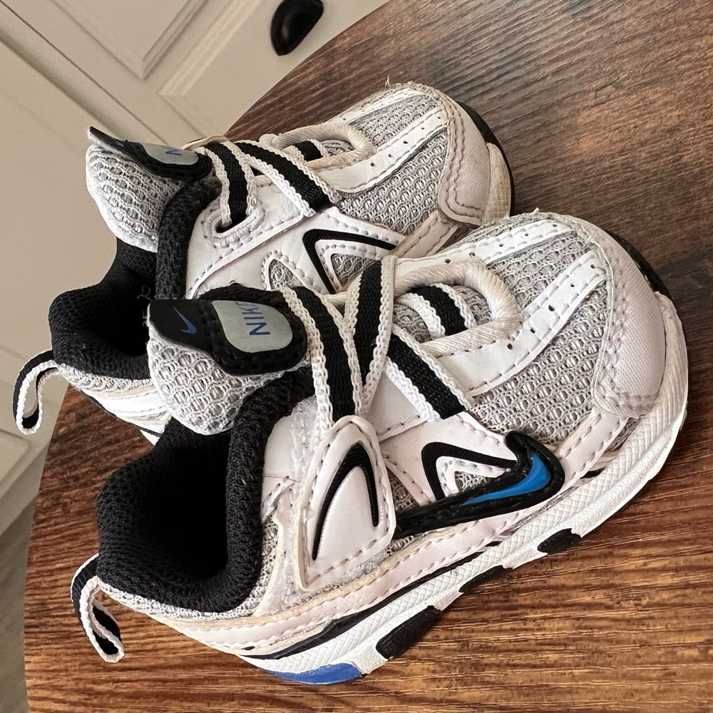 NIKE BABY TODDLER VINTAGE STYLE DAD SNEAKERS ✨
